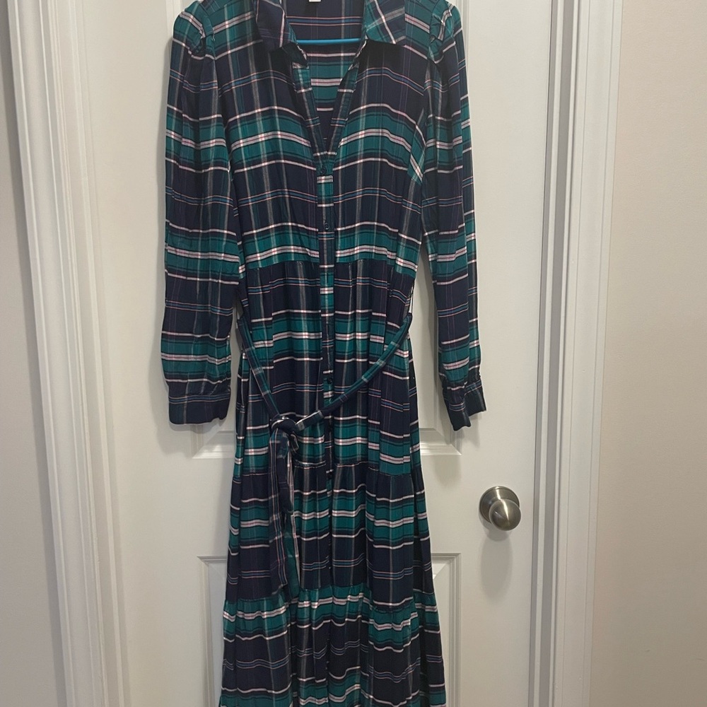 💜 Crown & Ivy Plaid Maxi Dress - Green and Blue - Picture 2 of 4